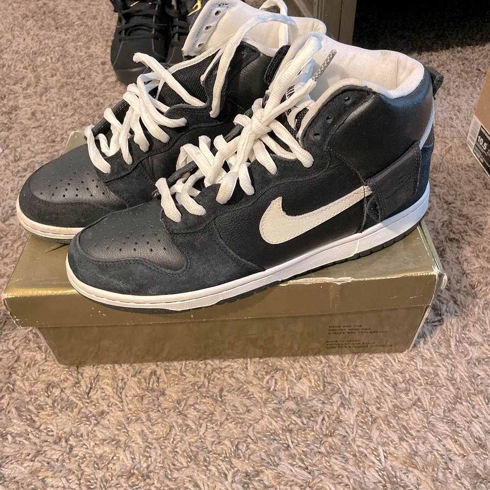 Nike SB dunk venom sz 10.5 OG gold box